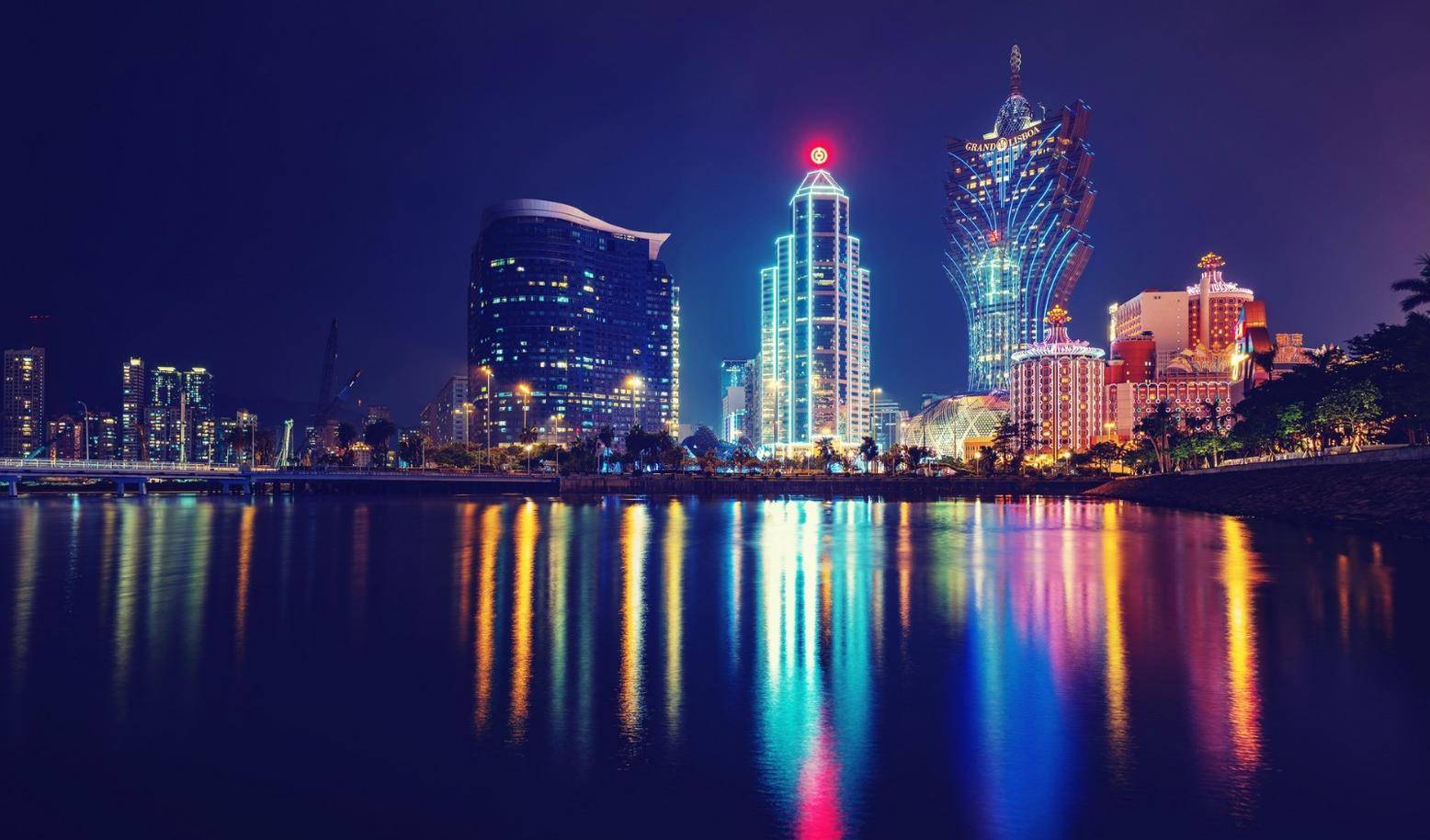 澳门，中西文化交融的璀璨明珠之城