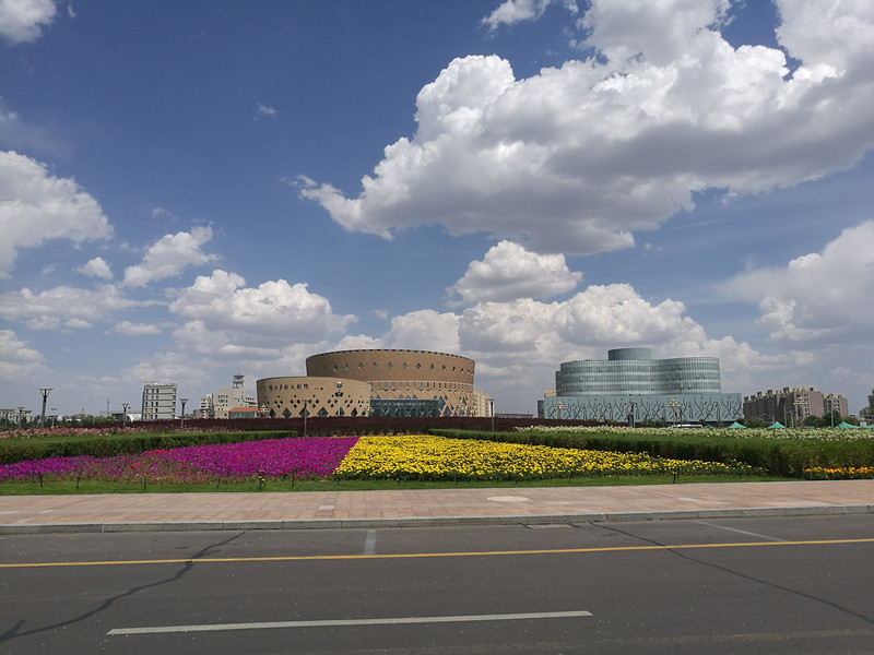 鄂尔多斯，草原文化与生态经济的魅力之旅